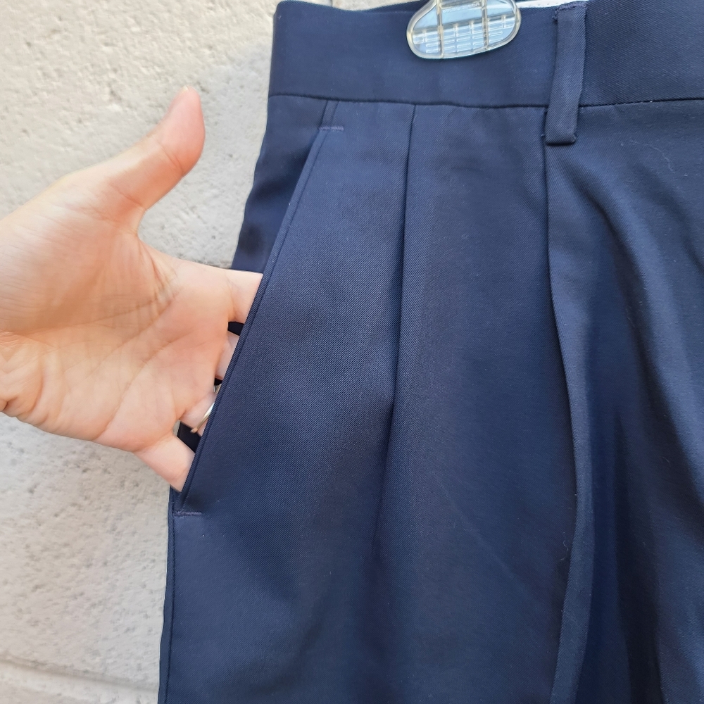 Alan Flusser | Golf No Iron Sweatwicking Navy Shorts NEW Size 32 Waist - Picture 3 of 9